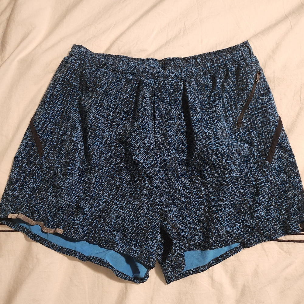 Lululemon 5" lined Pacebreaker Short